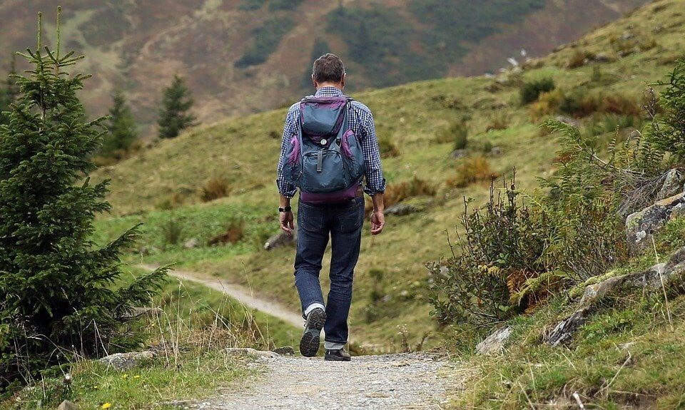 5 Things to Keep in Mind When Backpacking During the Pandemic - Light Hiking Gear