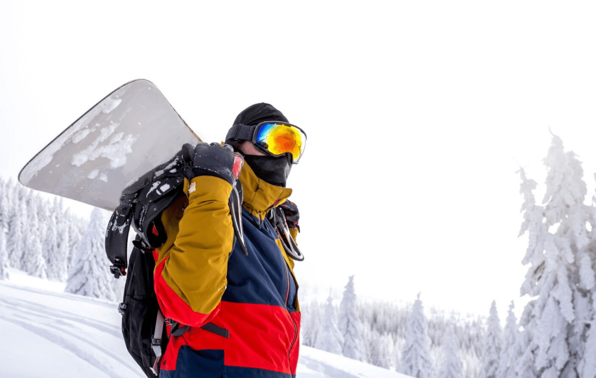 From Snow to Trail: Multi-Season Backpacks That Do It All - Light Hiking Gear