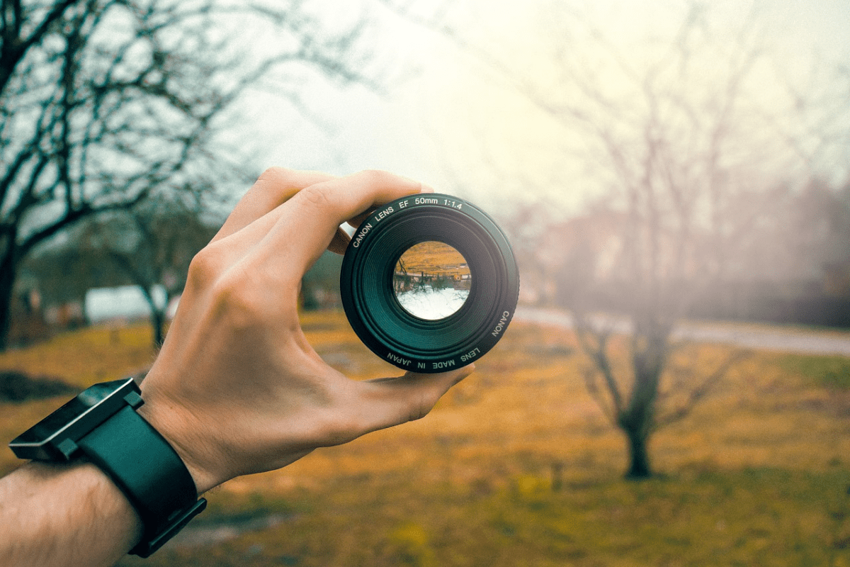 Photographer's Paradise: Capturing Breathtaking Views on Hiking Trails - Light Hiking Gear