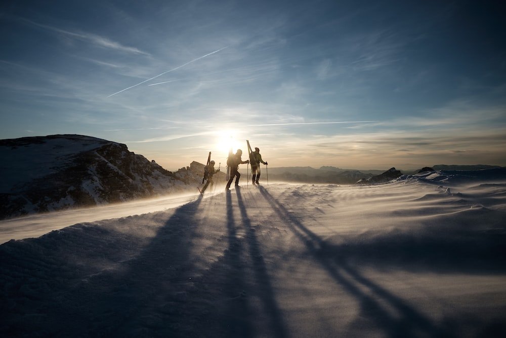 The Ultimate Guide to Skiing Essentials - Light Hiking Gear