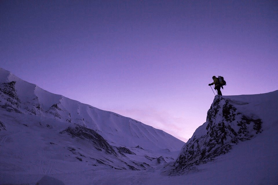 5 Clever Winter Hiking and Backpacking Hacks - Light Hiking Gear