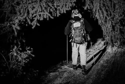 How to Navigate Smoothly During Nighttime Hiking Trails - Light Hiking Gear