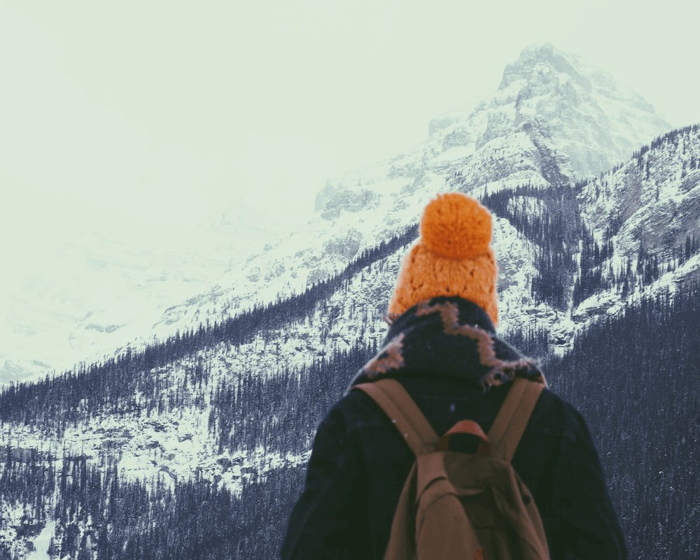 How to Stay Safe On the Mountains When Hiking in the Winter - Light Hiking Gear
