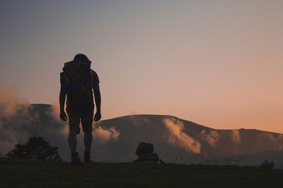 Safety Tips For Solo Hikers - Light Hiking Gear