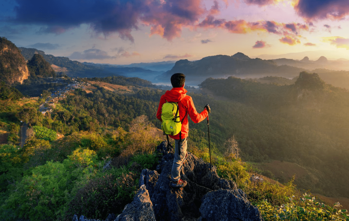 The Hidden Benefits of Ultralight Hiking Packs for Day Trips - Light Hiking Gear