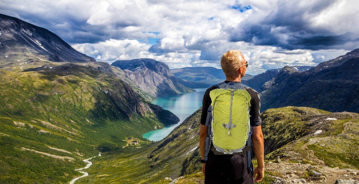 The Role Of A Good Backpack In Hikes - Light Hiking Gear